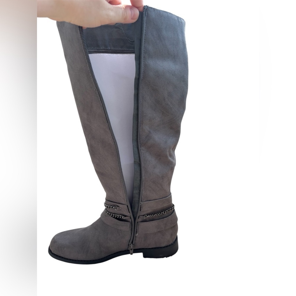 JustFab Over the Knee Gray Boots Size 9,5 Faux Suede - Picture 5 of 11